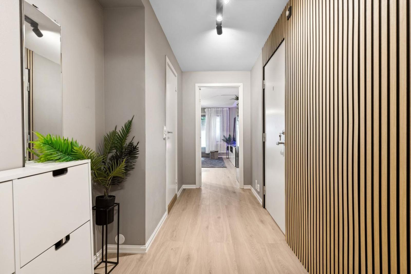 Luxurious Modern Room In Central Oslo - Eur 4K Expensive Bed And 82" Cinematic Tv Exterior foto
